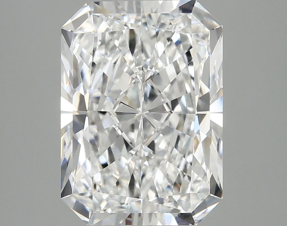 3.86 Carat Radiant Shaped Ideal Cut VS1 IGI Certified Lab Grown Diamond