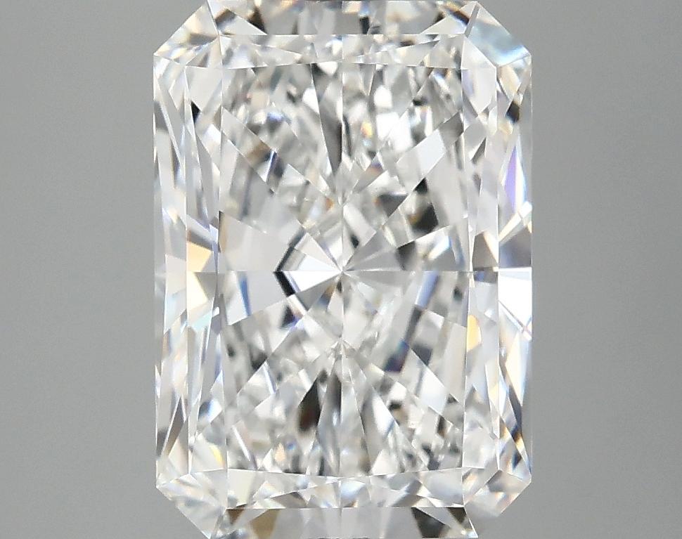 3.9 Carat Radiant Shaped Ideal Cut VS1 IGI Certified Lab Grown Diamond