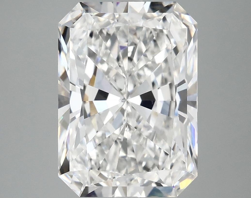 4.89 Carat Radiant Shaped Ideal Cut VVS2 IGI Certified Lab Grown Diamond