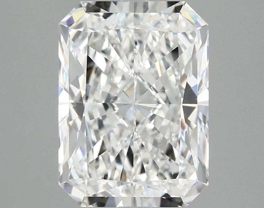 3.09 Carat Radiant Shaped Excellent Cut VVS2 IGI Certified Lab Grown Diamond