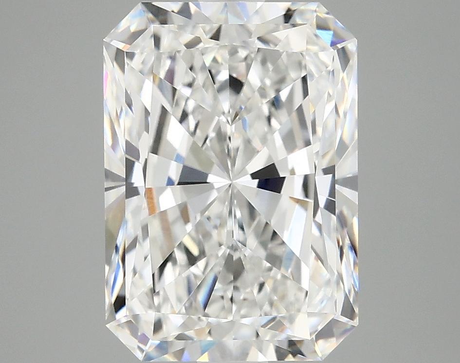4.07 Carat Radiant Shaped Ideal Cut VVS2 IGI Certified Lab Grown Diamond