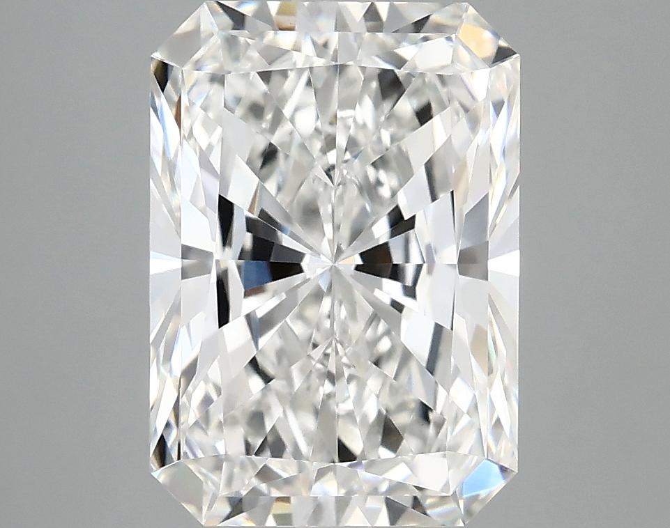 4.04 Carat Radiant Shaped Ideal Cut VVS2 IGI Certified Lab Grown Diamond