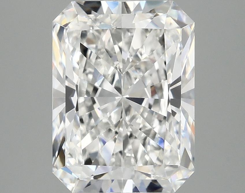 3.1 Carat Radiant Shaped Excellent Cut VVS2 IGI Certified Lab Grown Diamond