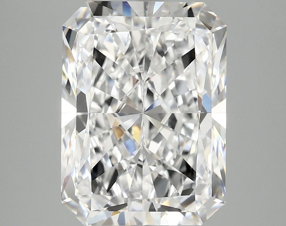 3.92 Carat Radiant Shaped Excellent Cut VVS2 IGI Certified Lab Grown Diamond