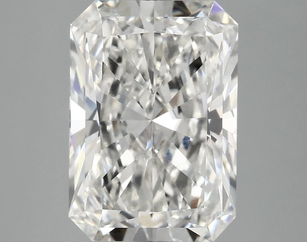 4.09 Carat Radiant Shaped Very Good Cut VS1 IGI Certified Lab Grown Diamond