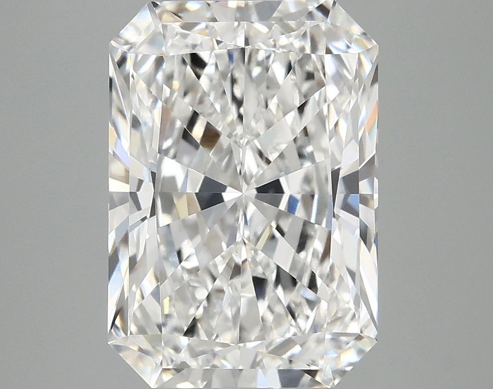 4.02 Carat Radiant Shaped Ideal Cut VVS2 IGI Certified Lab Grown Diamond