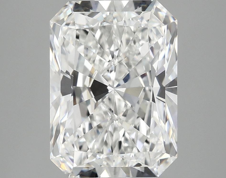 4.11 Carat Radiant Shaped Excellent Cut VVS2 IGI Certified Lab Grown Diamond