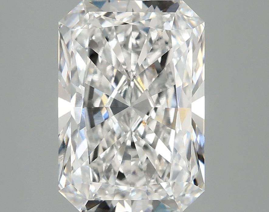 3.07 Carat Radiant Shaped Ideal Cut VVS2 IGI Certified Lab Grown Diamond