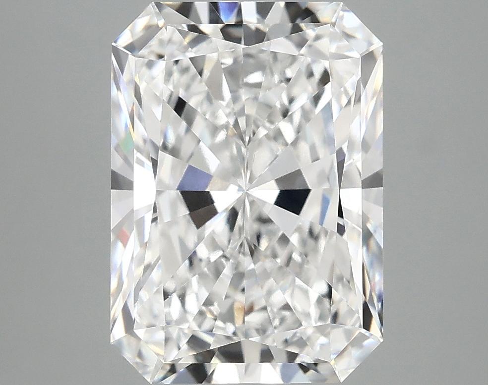 4.07 Carat Radiant Shaped Ideal Cut VVS2 IGI Certified Lab Grown Diamond