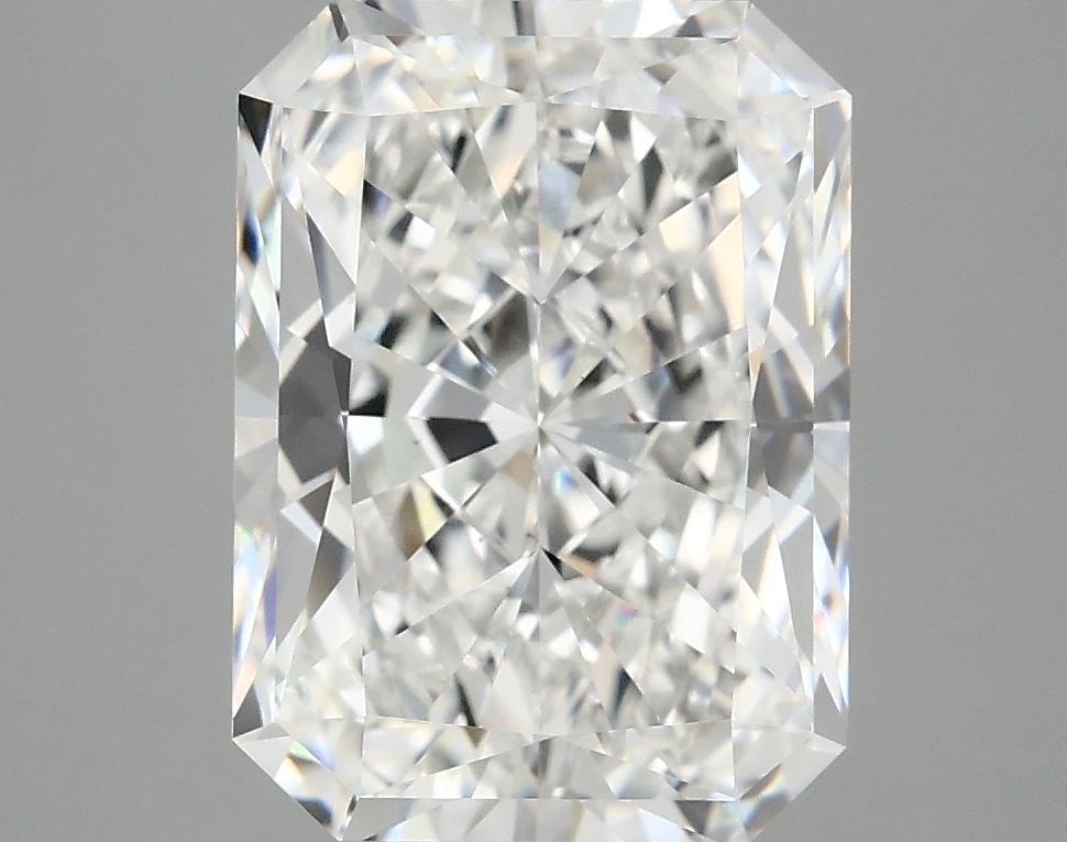 4.07 Carat Radiant Shaped Excellent Cut VVS2 IGI Certified Lab Grown Diamond