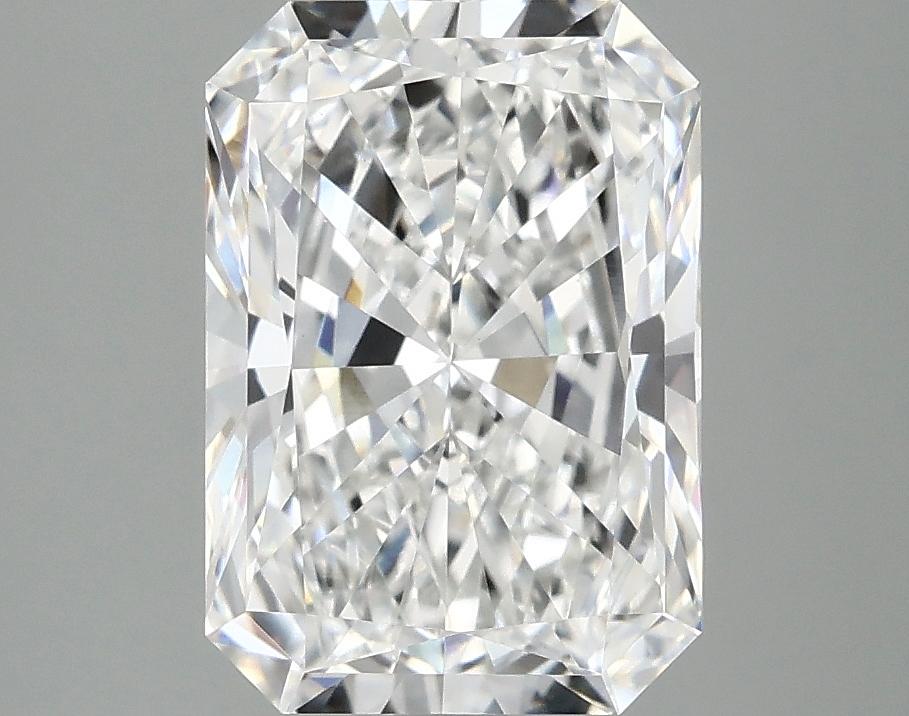 3.03 Carat Radiant Shaped Ideal Cut VVS2 IGI Certified Lab Grown Diamond