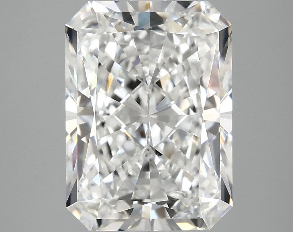 3.71 Carat Radiant Shaped Excellent Cut VS1 IGI Certified Lab Grown Diamond