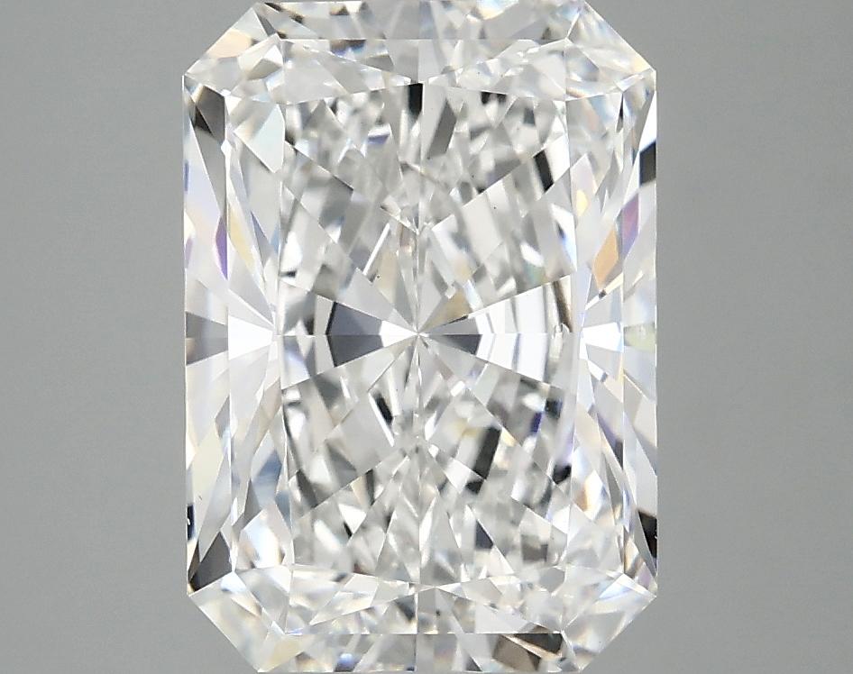 4.03 Carat Radiant Shaped Ideal Cut VS2 IGI Certified Lab Grown Diamond