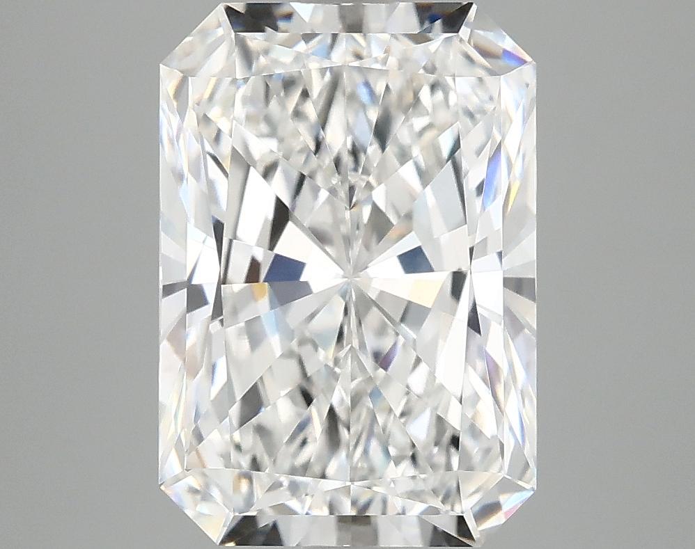 4.1 Carat Radiant Shaped Ideal Cut VVS2 IGI Certified Lab Grown Diamond