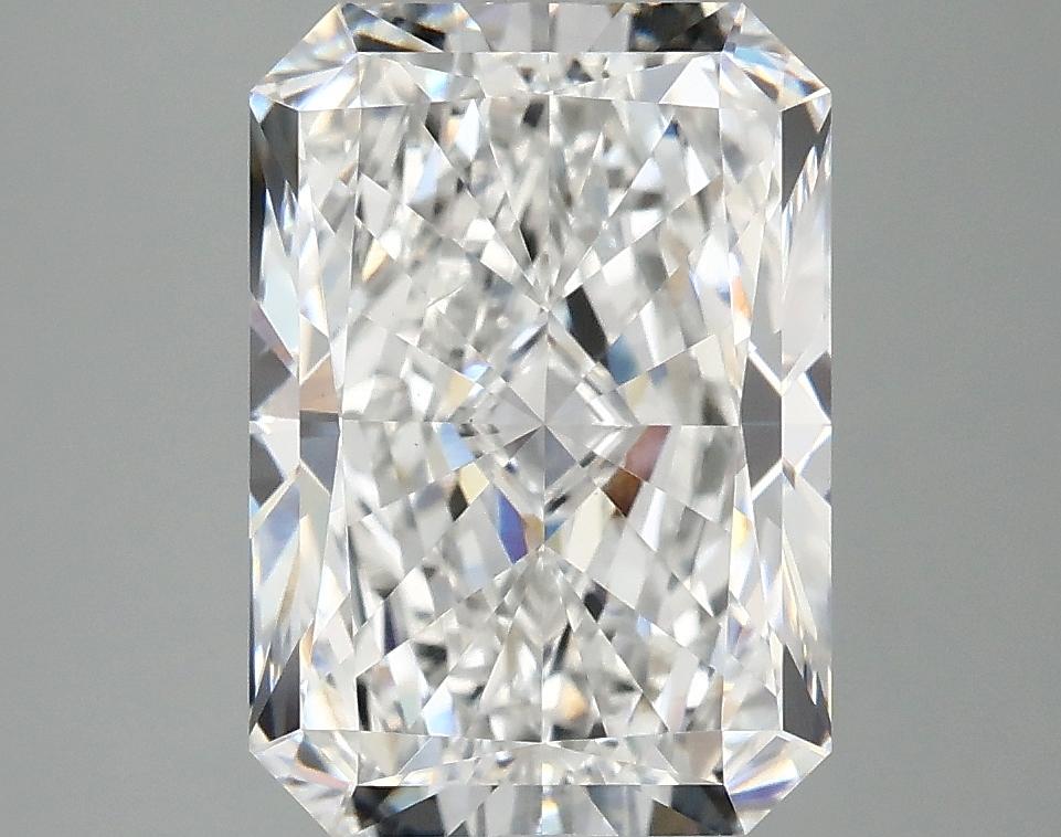 4.01 Carat Radiant Shaped Ideal Cut VS2 IGI Certified Lab Grown Diamond