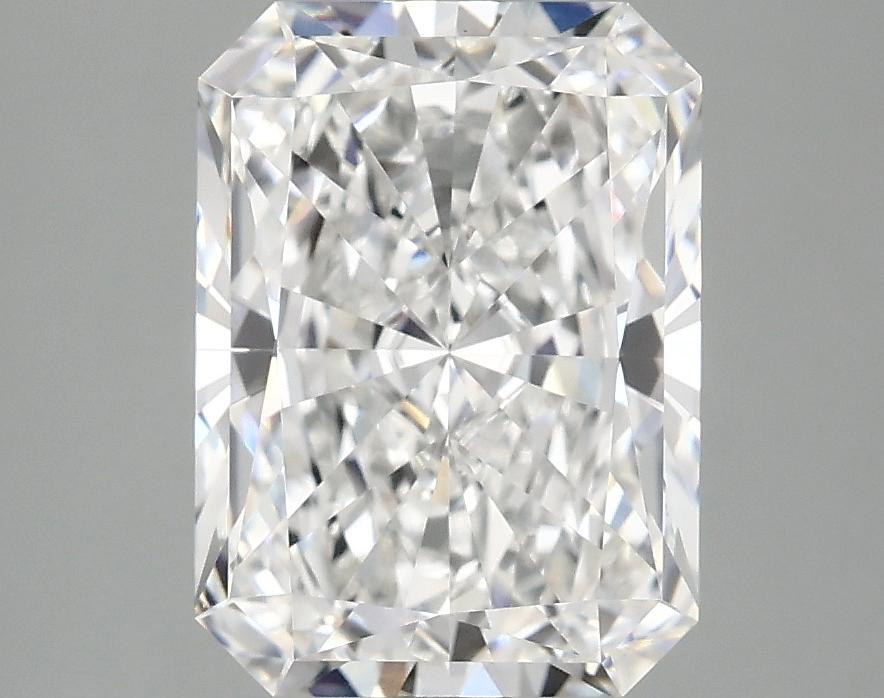 3.1 Carat Radiant Shaped Excellent Cut VVS2 IGI Certified Lab Grown Diamond