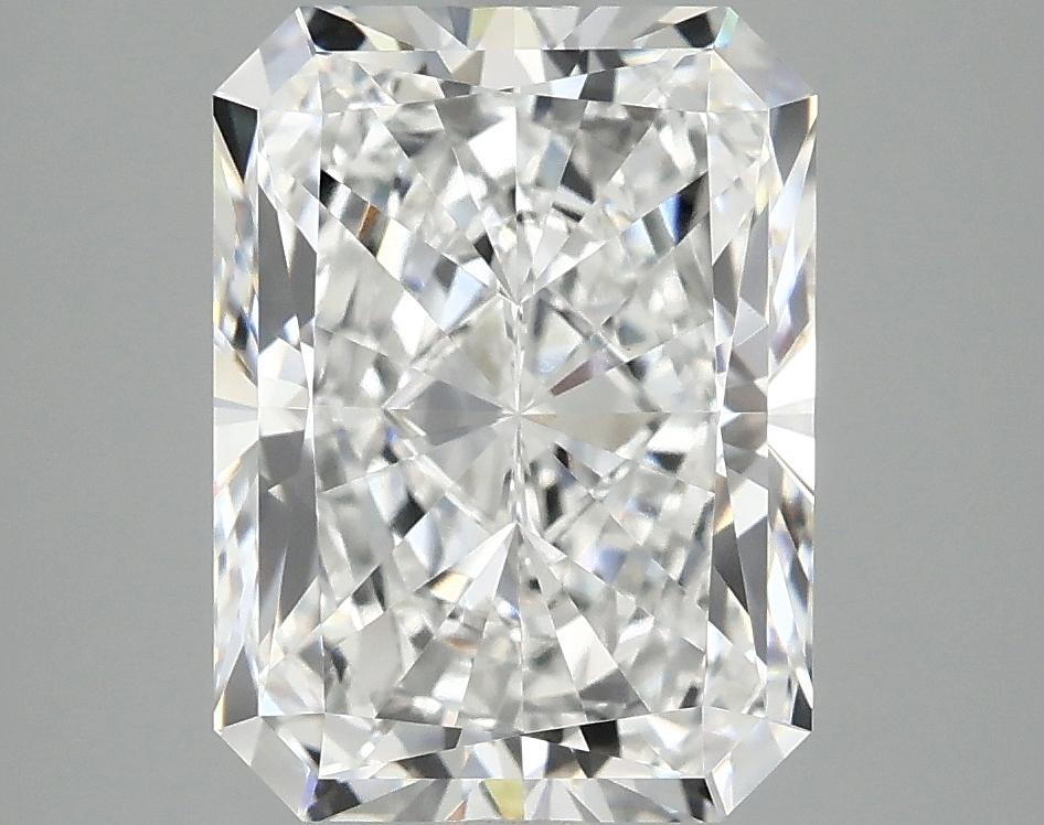 3.96 Carat Radiant Shaped Excellent Cut VVS2 IGI Certified Lab Grown Diamond
