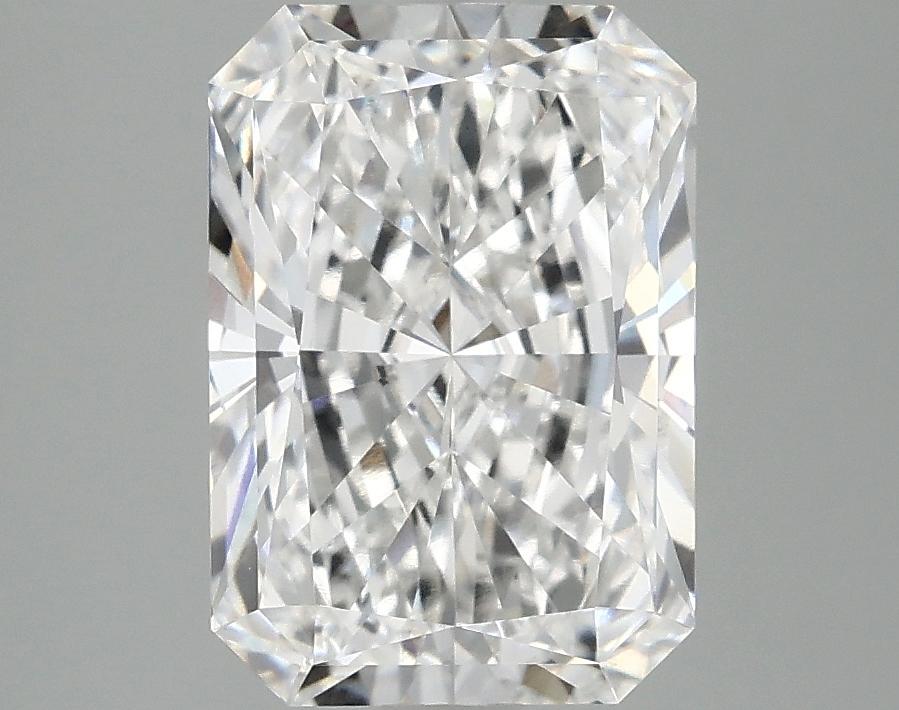 3.1 Carat Radiant Shaped Ideal Cut VVS2 IGI Certified Lab Grown Diamond