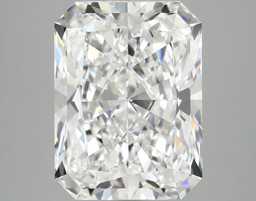3.76 Carat Radiant Shaped Excellent Cut VS1 IGI Certified Lab Grown Diamond