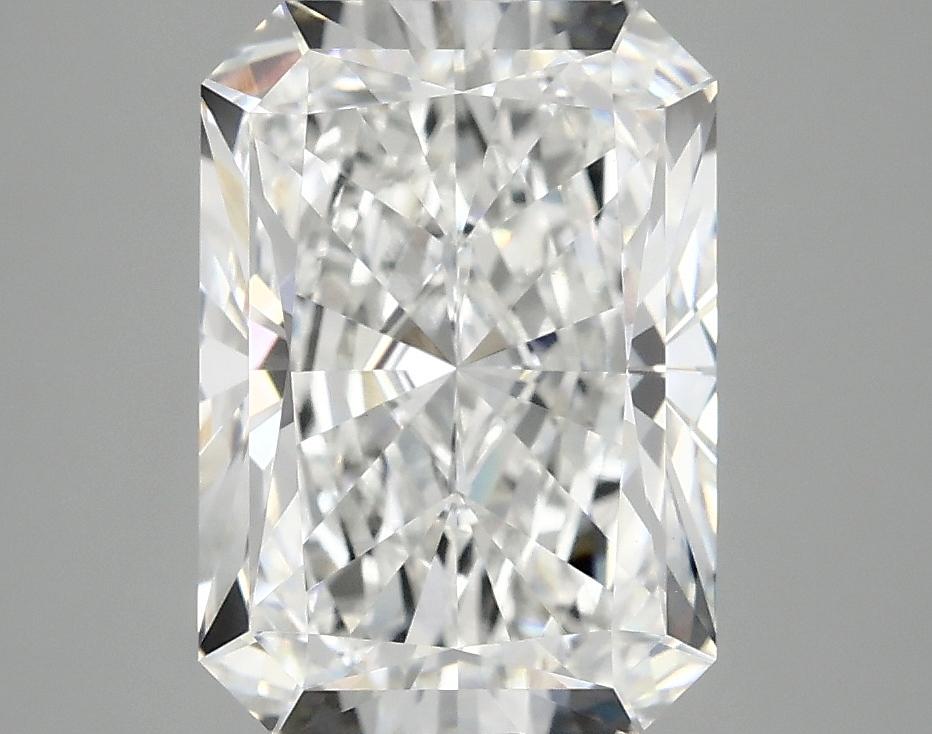 3.96 Carat Radiant Shaped Ideal Cut VVS2 IGI Certified Lab Grown Diamond