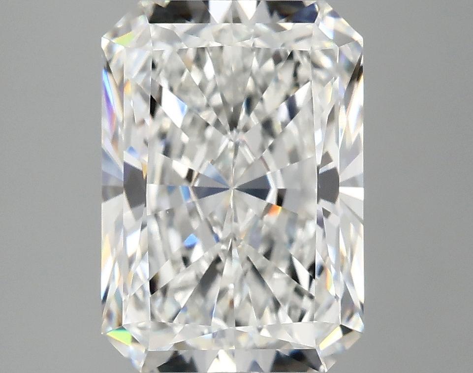 4.07 Carat Radiant Shaped Ideal Cut VVS2 IGI Certified Lab Grown Diamond