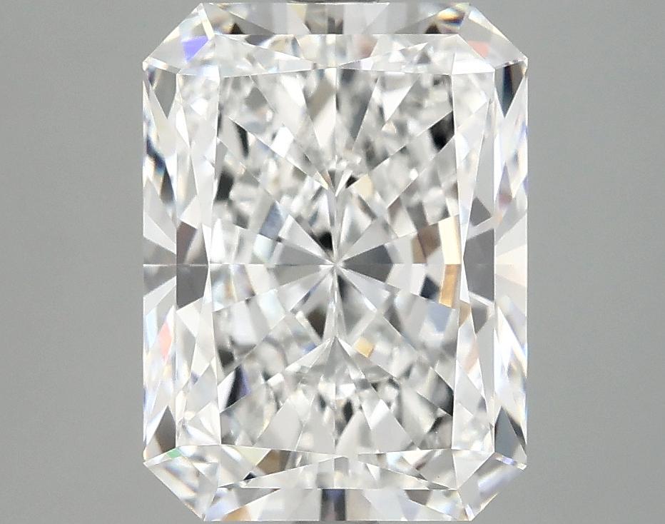 4.04 Carat Radiant Shaped Excellent Cut VVS2 IGI Certified Lab Grown Diamond