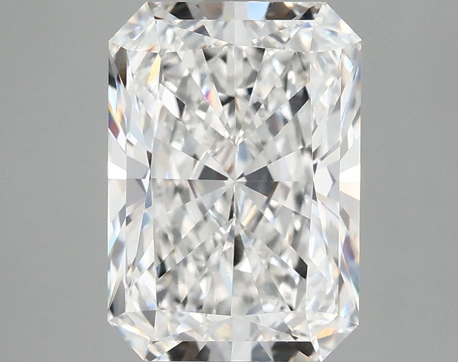 4.09 Carat Radiant Shaped Ideal Cut VVS2 IGI Certified Lab Grown Diamond