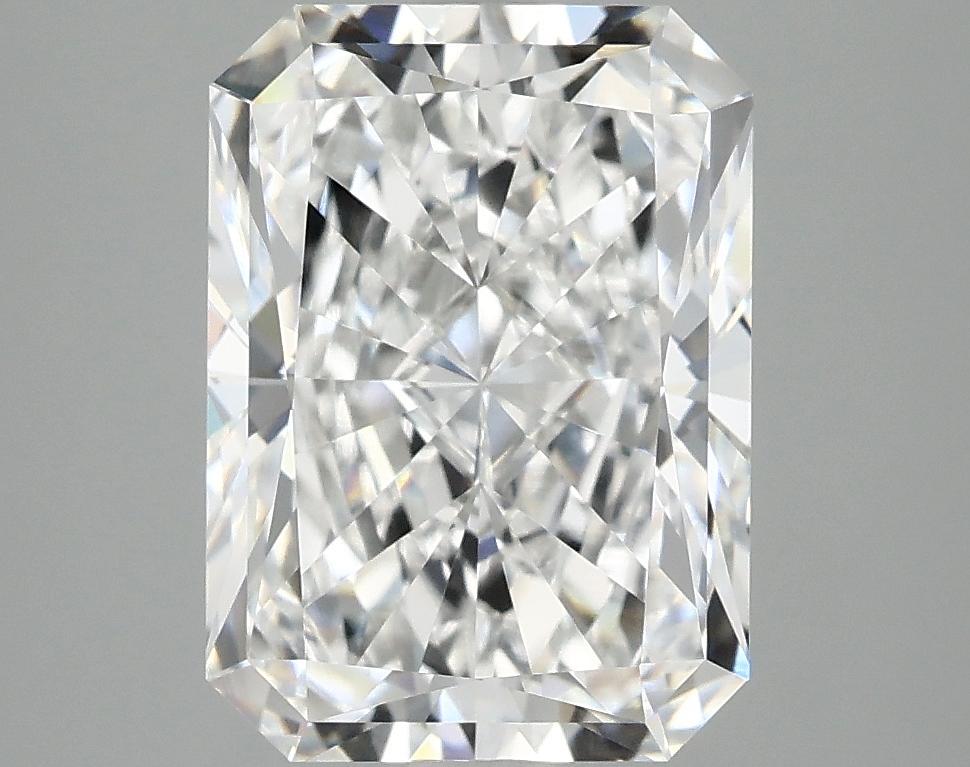 4.12 Carat Radiant Shaped Excellent Cut VVS2 IGI Certified Lab Grown Diamond