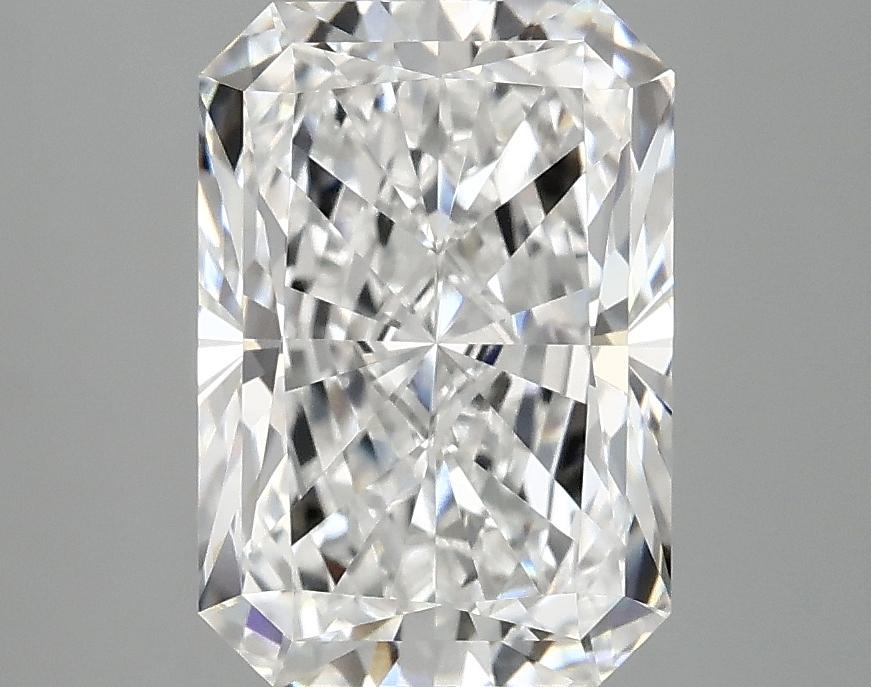 3.09 Carat Radiant Shaped Ideal Cut VVS2 IGI Certified Lab Grown Diamond