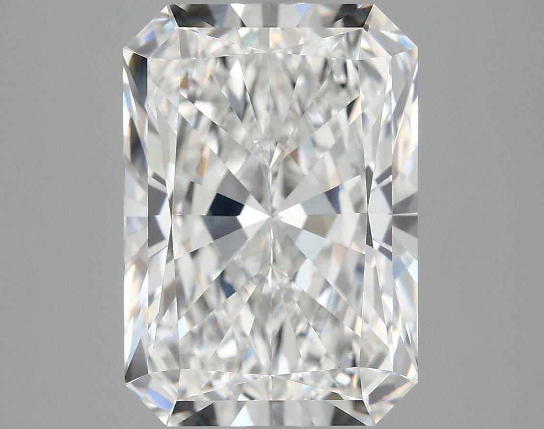 4.05 Carat Radiant Shaped Ideal Cut VVS2 IGI Certified Lab Grown Diamond