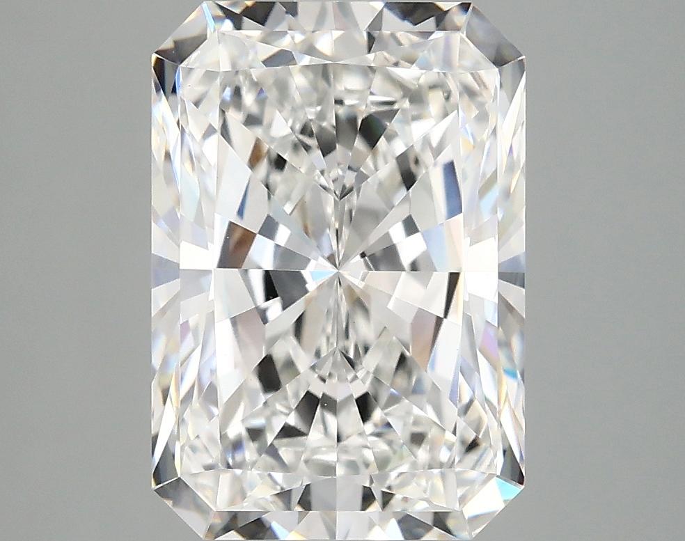 4.19 Carat Radiant Shaped Ideal Cut VVS2 IGI Certified Lab Grown Diamond