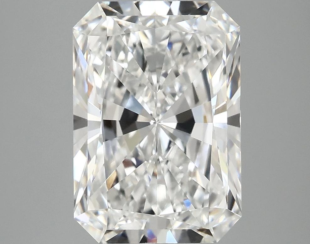 4.1 Carat Radiant Shaped Ideal Cut VVS2 IGI Certified Lab Grown Diamond