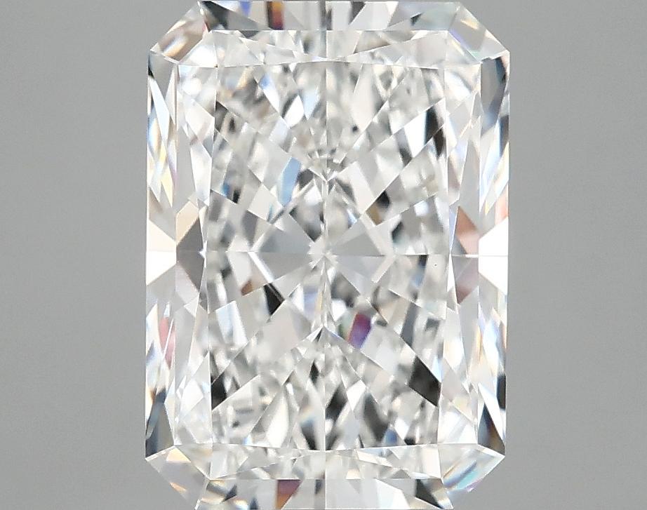 4.07 Carat Radiant Shaped Ideal Cut VVS2 IGI Certified Lab Grown Diamond