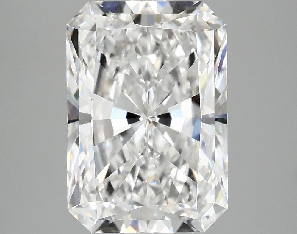 4.1 Carat Radiant Shaped Ideal Cut VVS2 IGI Certified Lab Grown Diamond