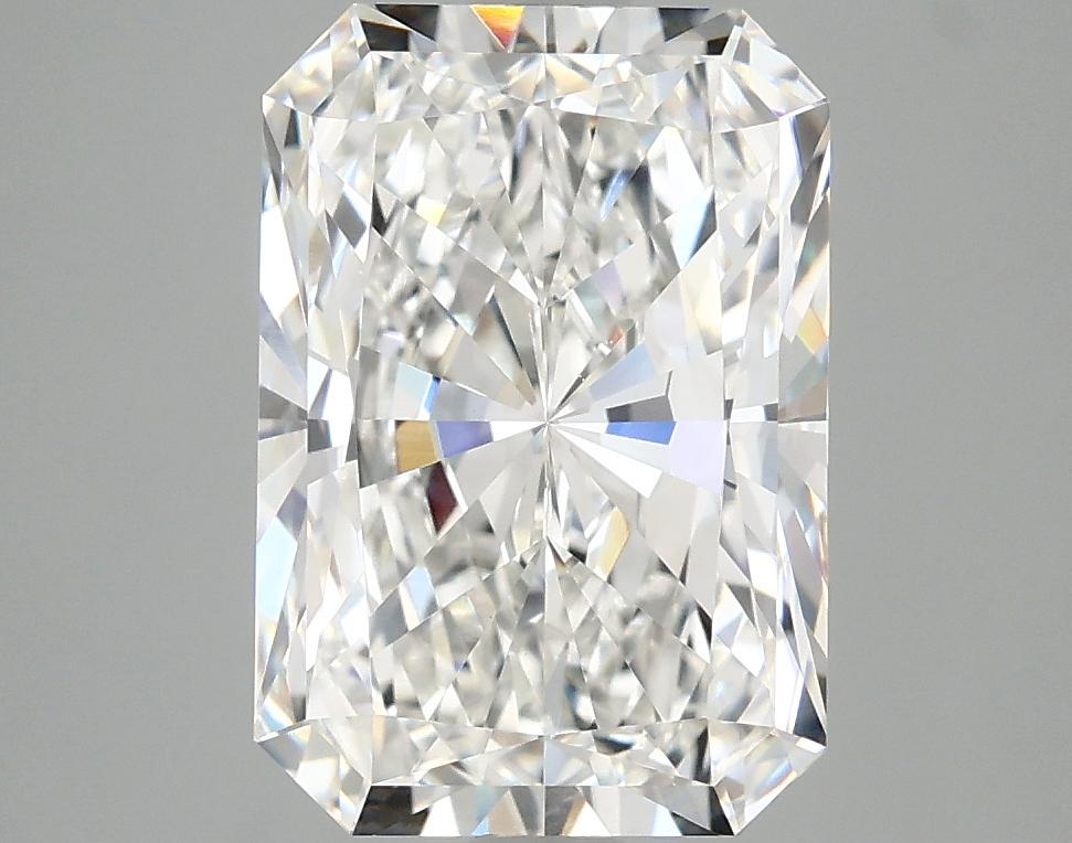 3.91 Carat Radiant Shaped Ideal Cut VVS2 IGI Certified Lab Grown Diamond