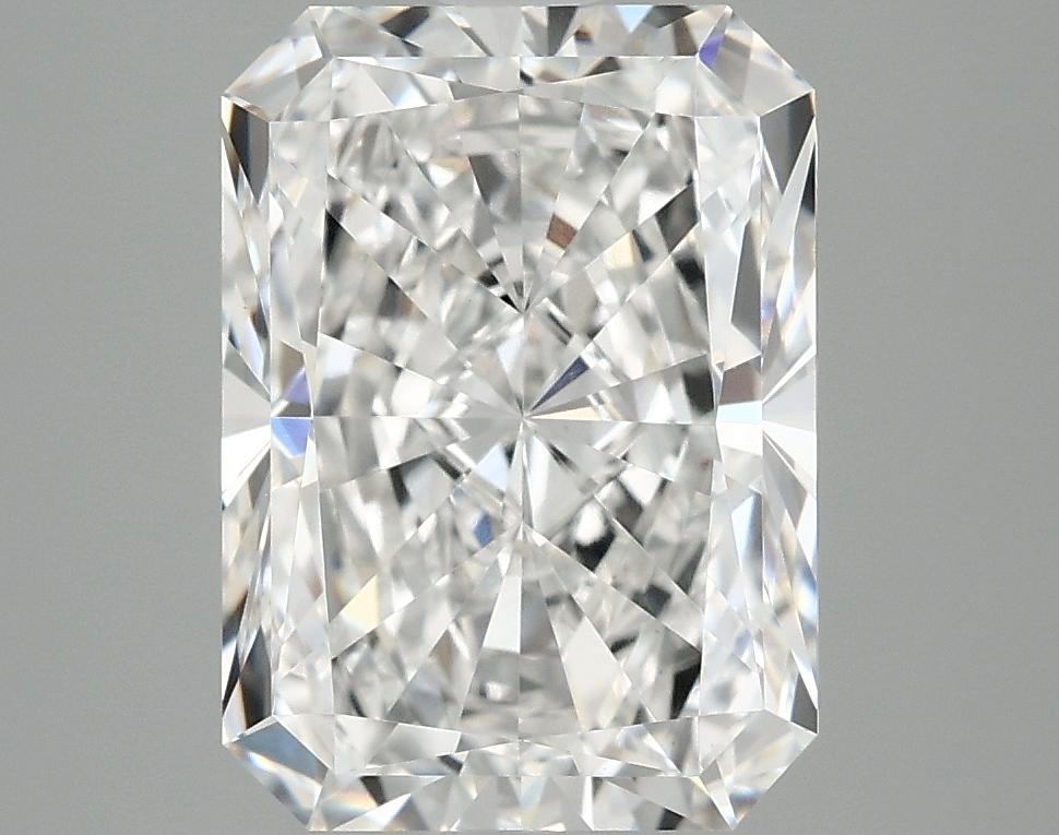 4.01 Carat Radiant Shaped Excellent Cut VVS2 IGI Certified Lab Grown Diamond