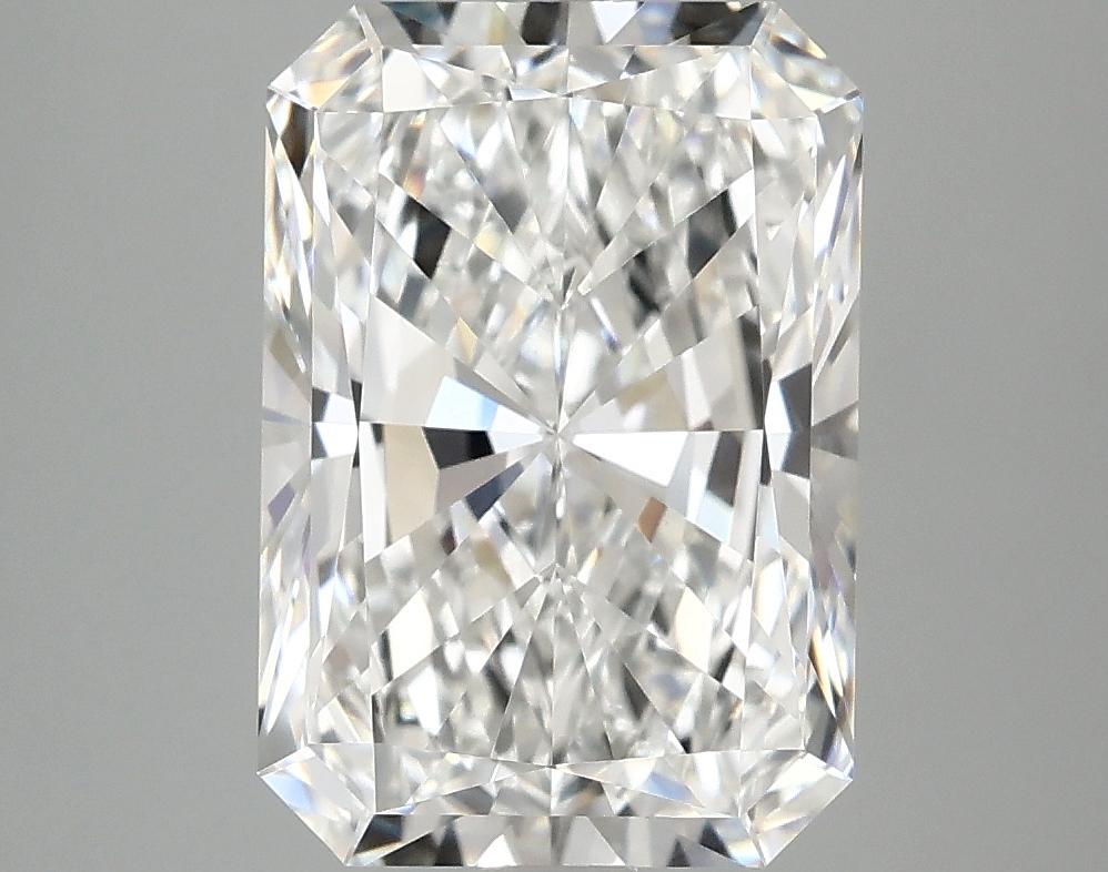 4.04 Carat Radiant Shaped Ideal Cut VVS2 IGI Certified Lab Grown Diamond