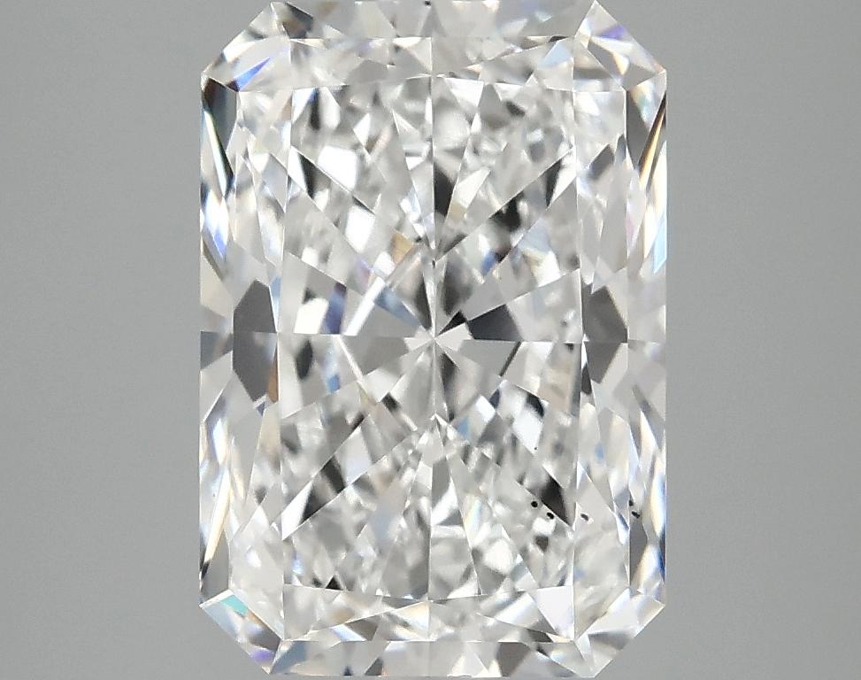 4.07 Carat Radiant Shaped Ideal Cut VS2 IGI Certified Lab Grown Diamond