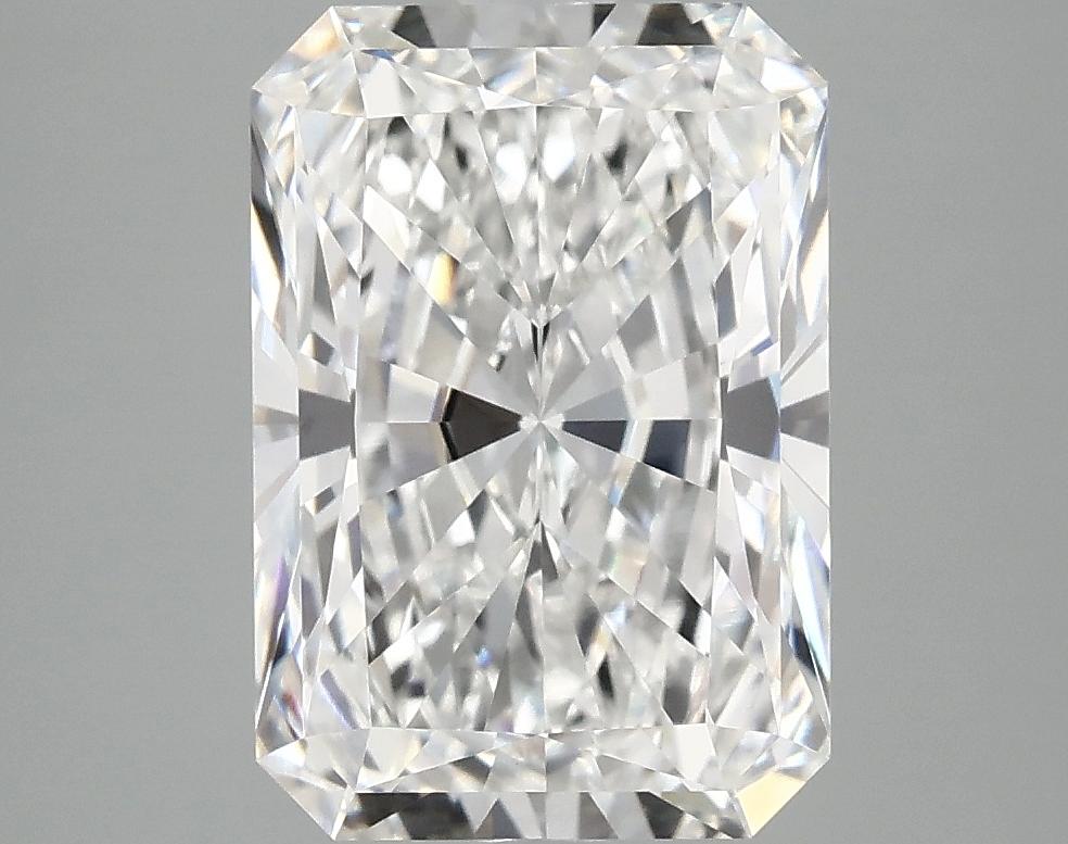 4.09 Carat Radiant Shaped Ideal Cut VVS2 IGI Certified Lab Grown Diamond