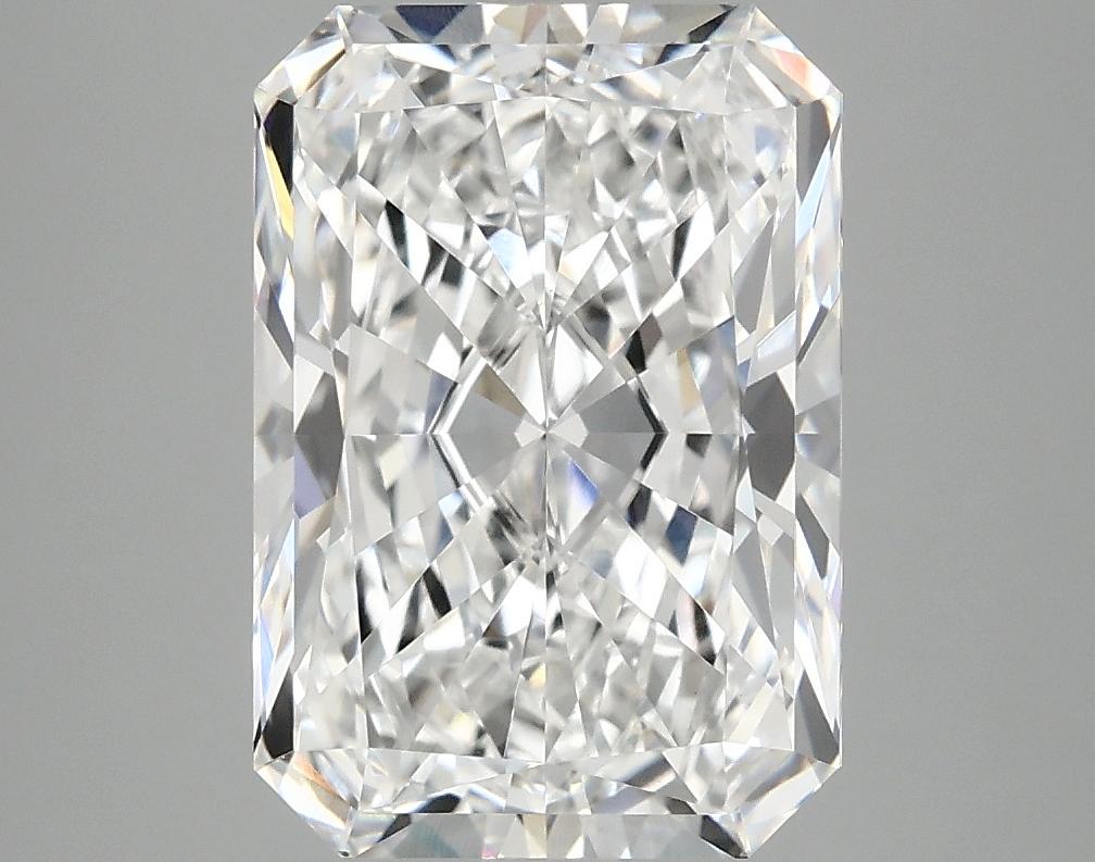 4.05 Carat Radiant Shaped Ideal Cut VVS2 IGI Certified Lab Grown Diamond