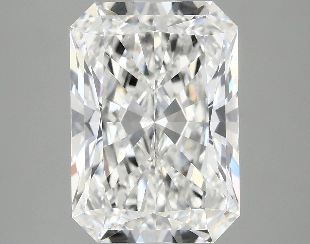 4.1 Carat Radiant Shaped Ideal Cut VVS2 IGI Certified Lab Grown Diamond