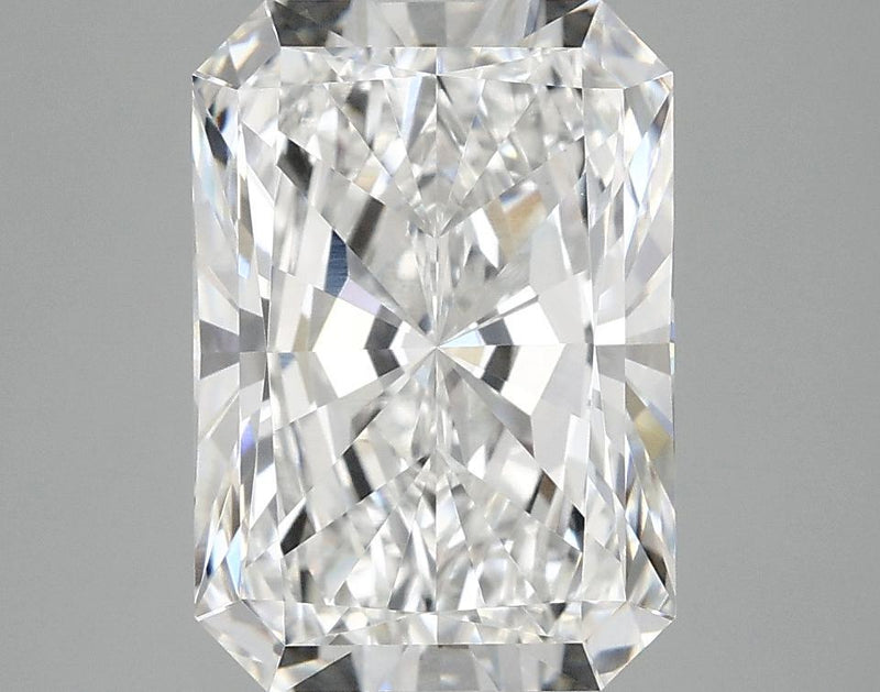 3.97 Carat Radiant Shaped Ideal Cut VVS2 IGI Certified Lab Grown Diamond