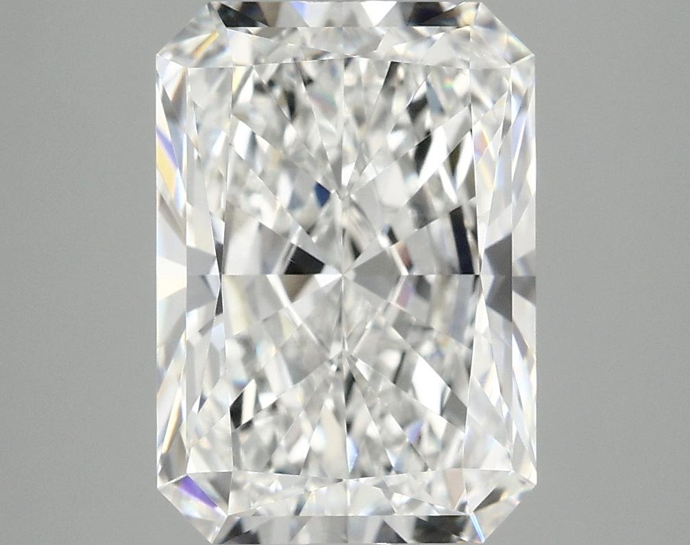4.05 Carat Radiant Shaped Ideal Cut VVS2 IGI Certified Lab Grown Diamond