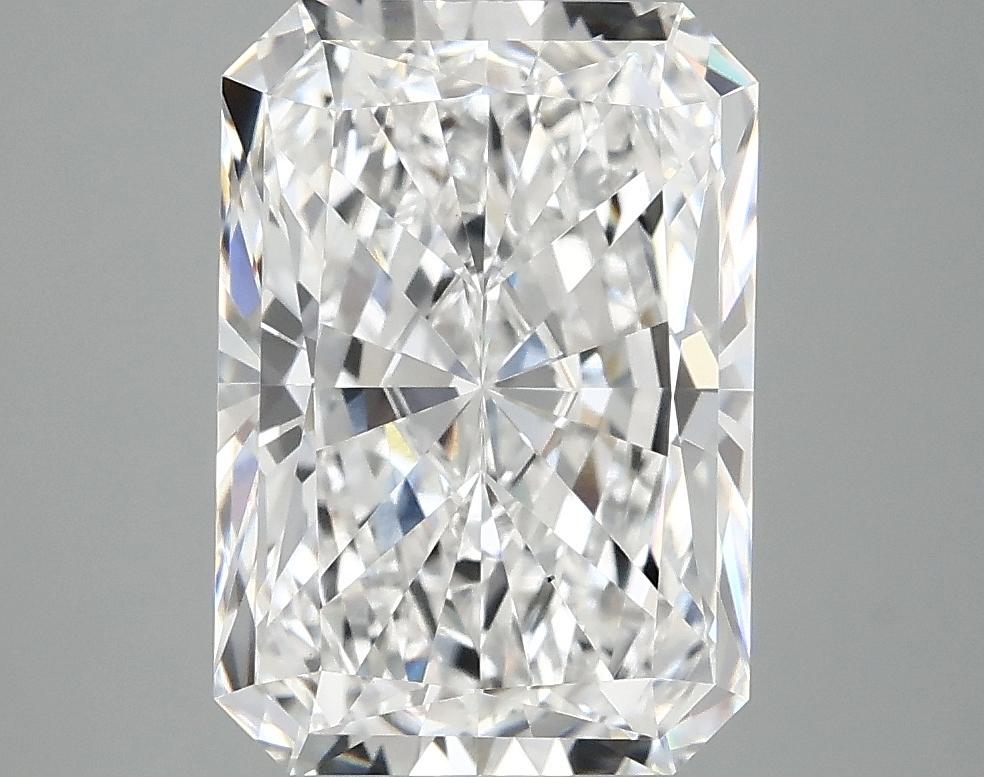 4.17 Carat Radiant Shaped Ideal Cut VS1 IGI Certified Lab Grown Diamond