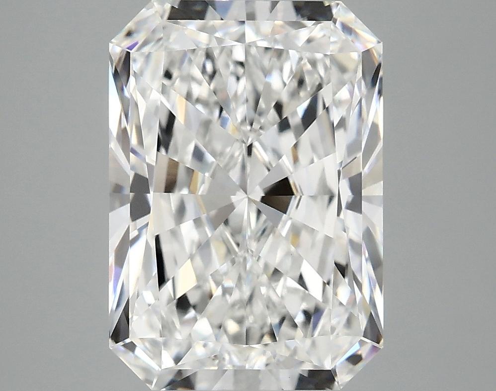 4.02 Carat Radiant Shaped Ideal Cut VVS2 IGI Certified Lab Grown Diamond