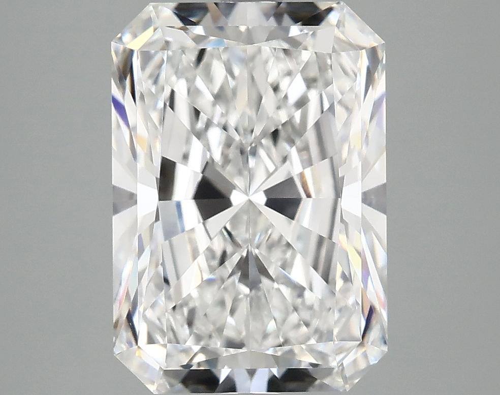 4.07 Carat Radiant Shaped Ideal Cut VVS2 IGI Certified Lab Grown Diamond
