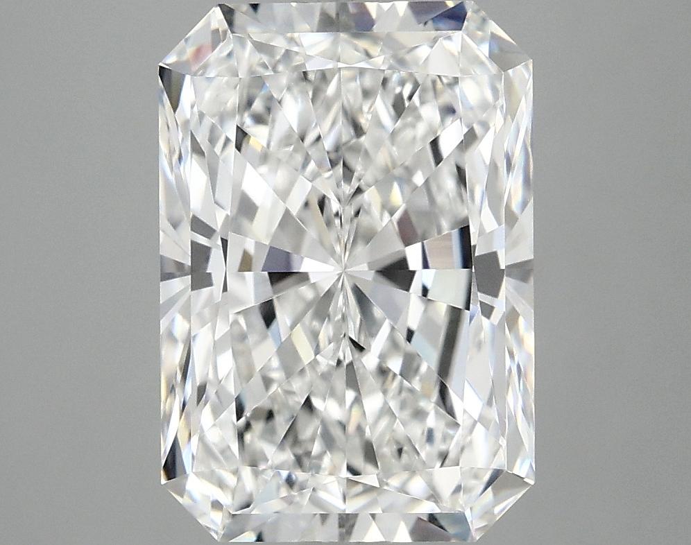 4.09 Carat Radiant Shaped Ideal Cut VVS2 IGI Certified Lab Grown Diamond