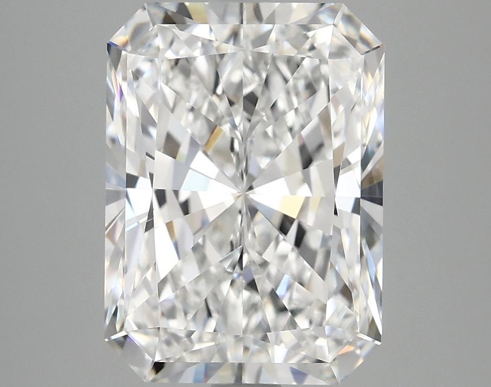 4.12 Carat Radiant Shaped Excellent Cut VS1 IGI Certified Lab Grown Diamond