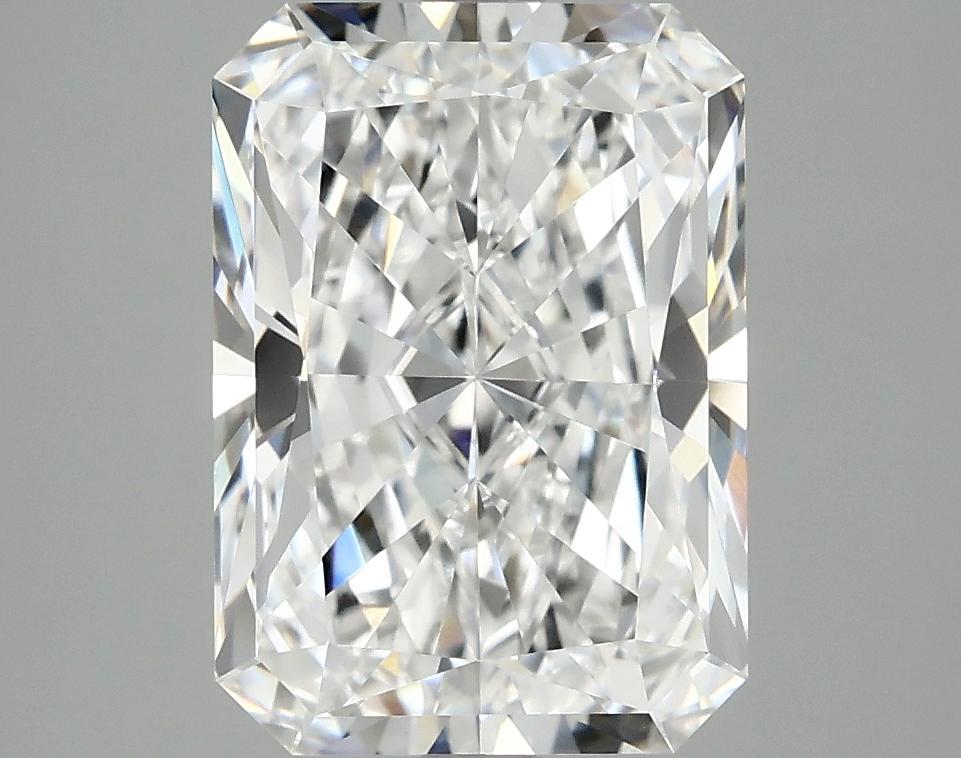 4.1 Carat Radiant Shaped Ideal Cut VVS2 IGI Certified Lab Grown Diamond