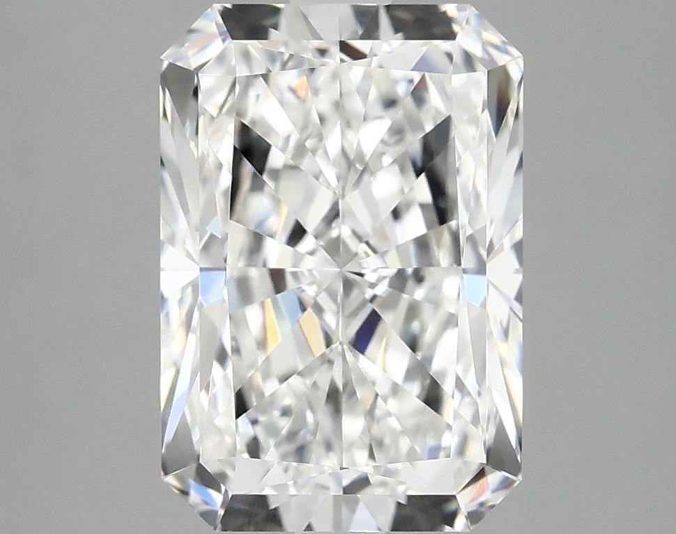 3.98 Carat Radiant Shaped Ideal Cut VVS2 IGI Certified Lab Grown Diamond